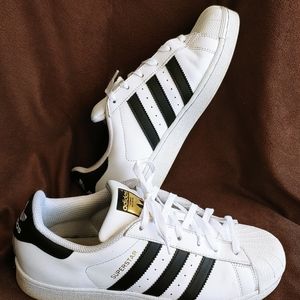 Adidas Superstars blk/white/gold male sz7 or female sz8.5